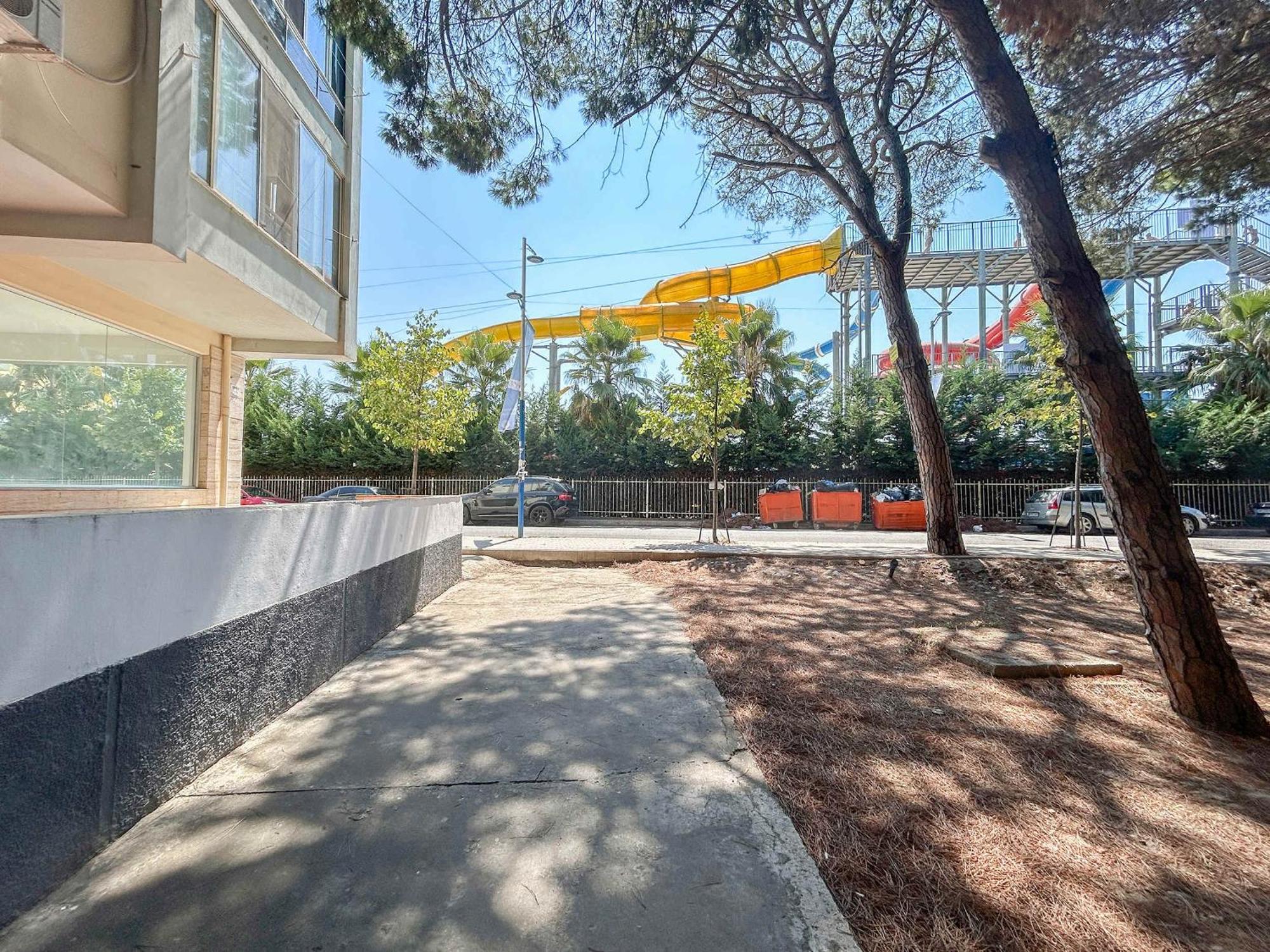 Mali I Robit 857 Golem (Tirana)
