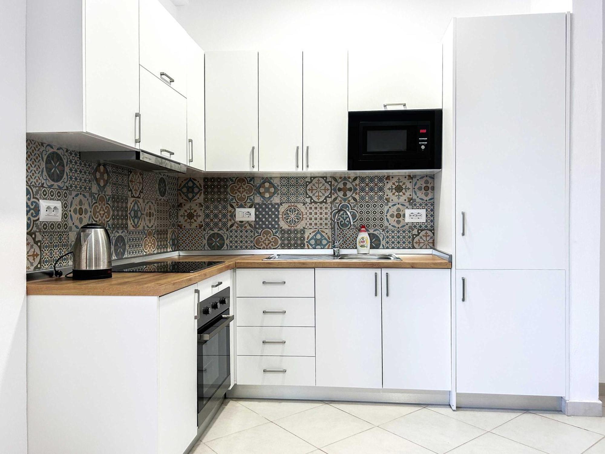 Mali I Robit 857 Apartamento *