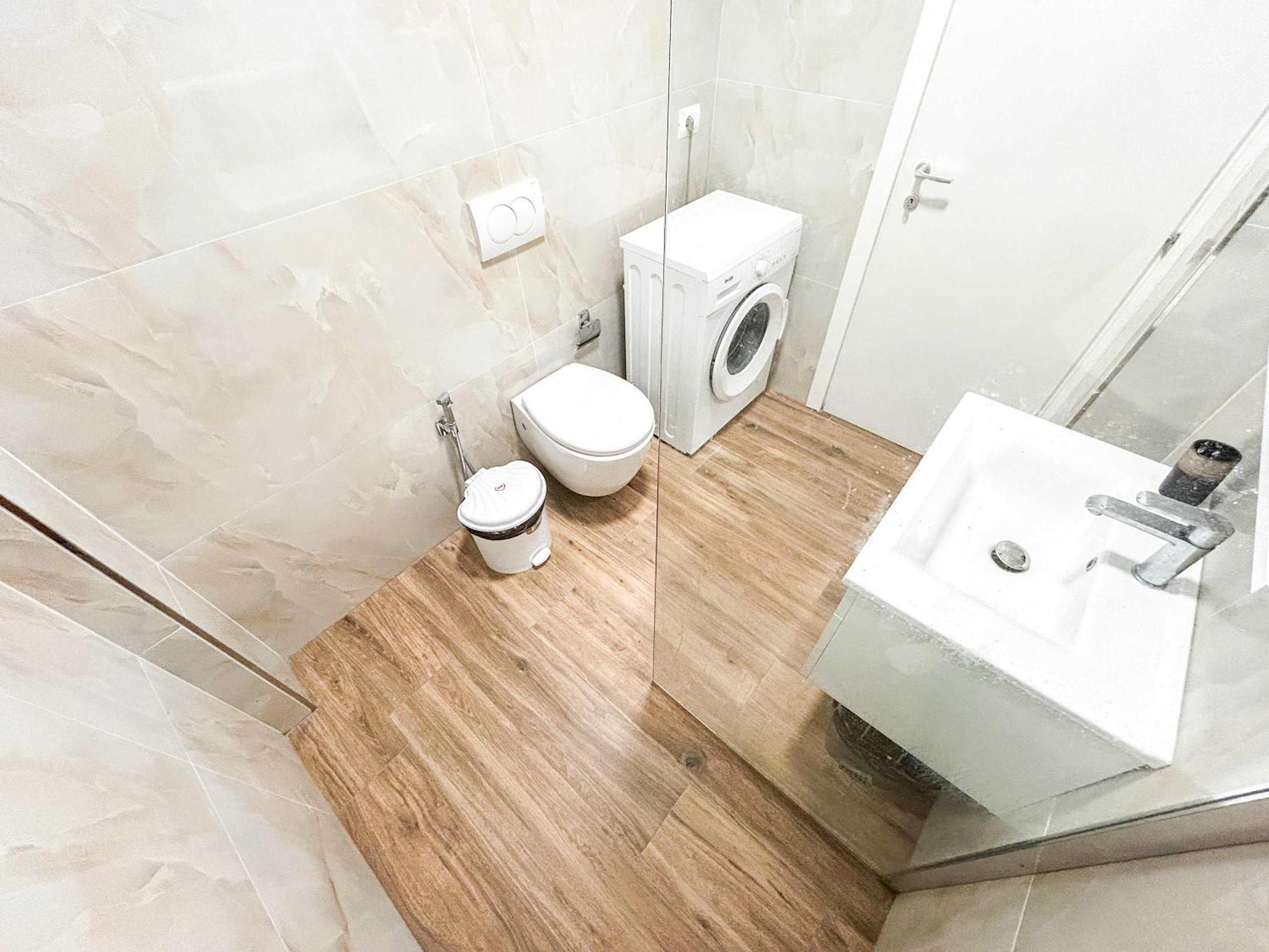 Mali I Robit 857 Apartamento *